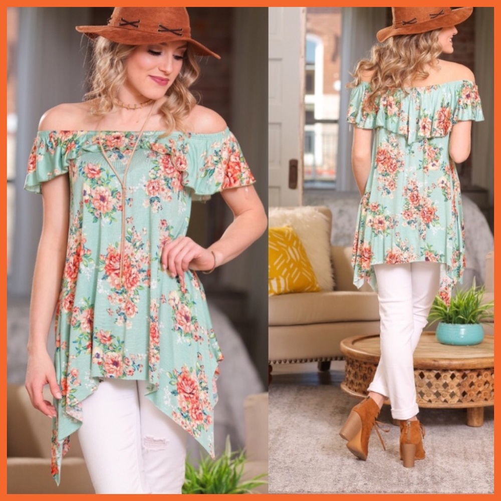 LAST ONE!💚BEAUTIFUL FLORAL TUNIC💚 - Picture 1 of 1